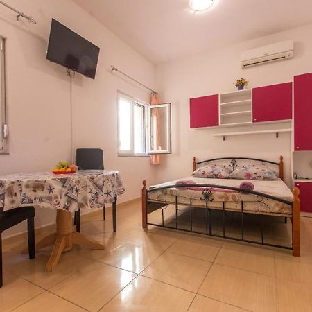 Studio Apartments Zloic In Krvavica Luaran gambar