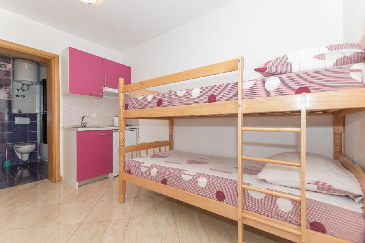 Studio Apartments Zloic In Krvavica Luaran gambar