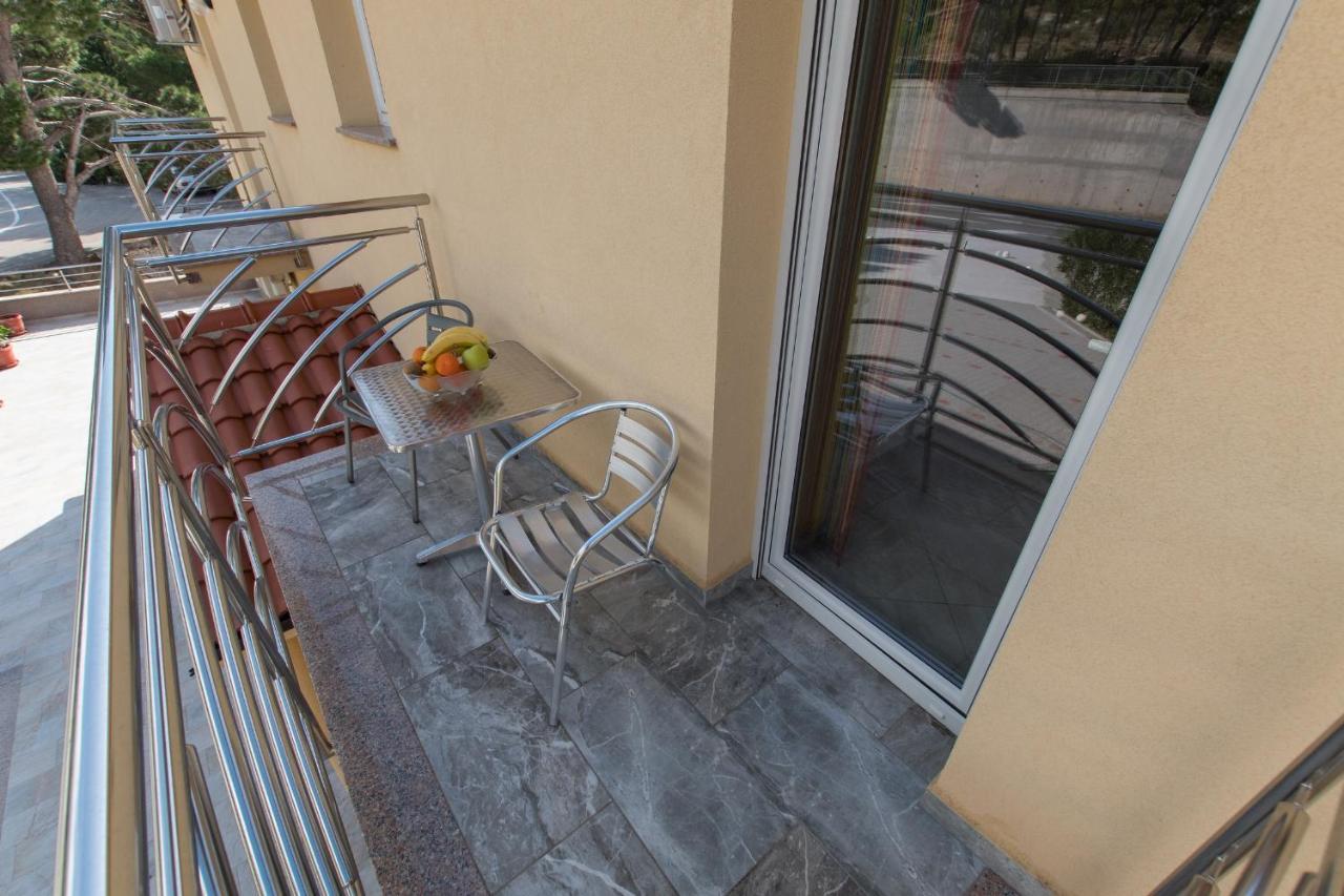 Studio Apartments Zloic In Krvavica Luaran gambar